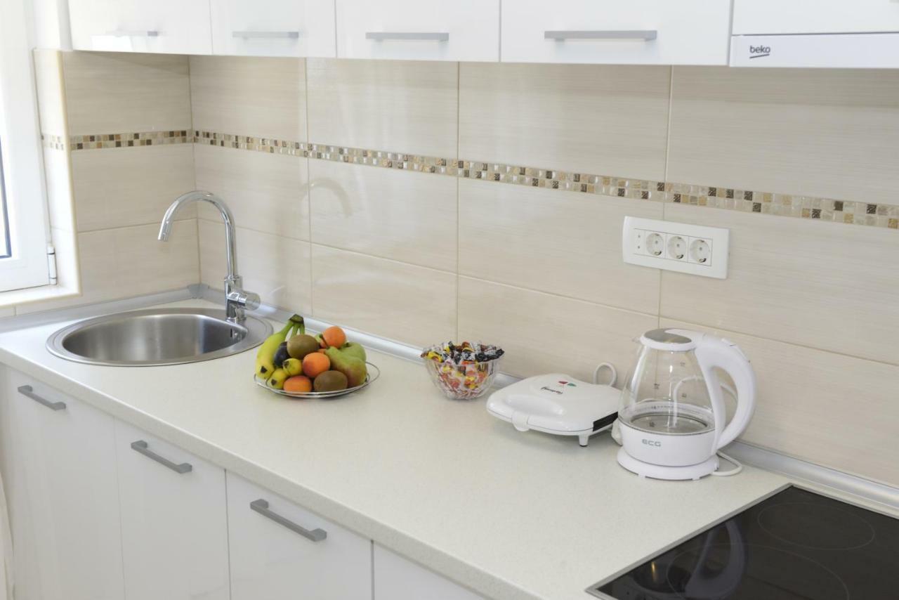 Apartmani Stefanija Tivat Ngoại thất bức ảnh